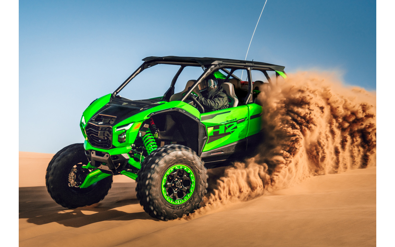 『Ninja H2』のスーパーチャージドエンジンを搭載するカワサキ TERYX4 H2 DELUXE