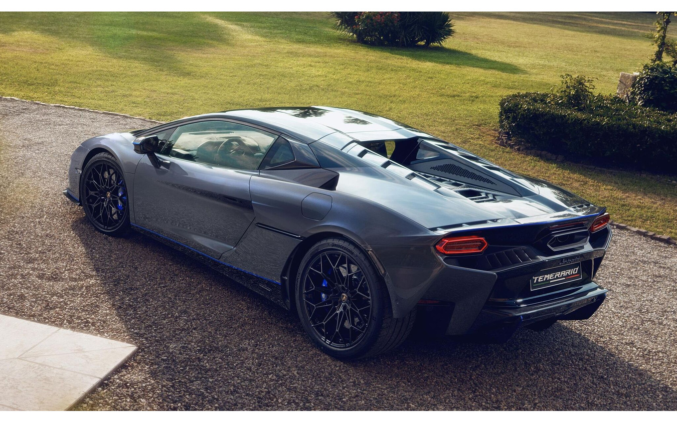 ランボルギーニ『テメラリオ』の初のアド・ペルソナム仕様車「ポルト・チェルヴォ」