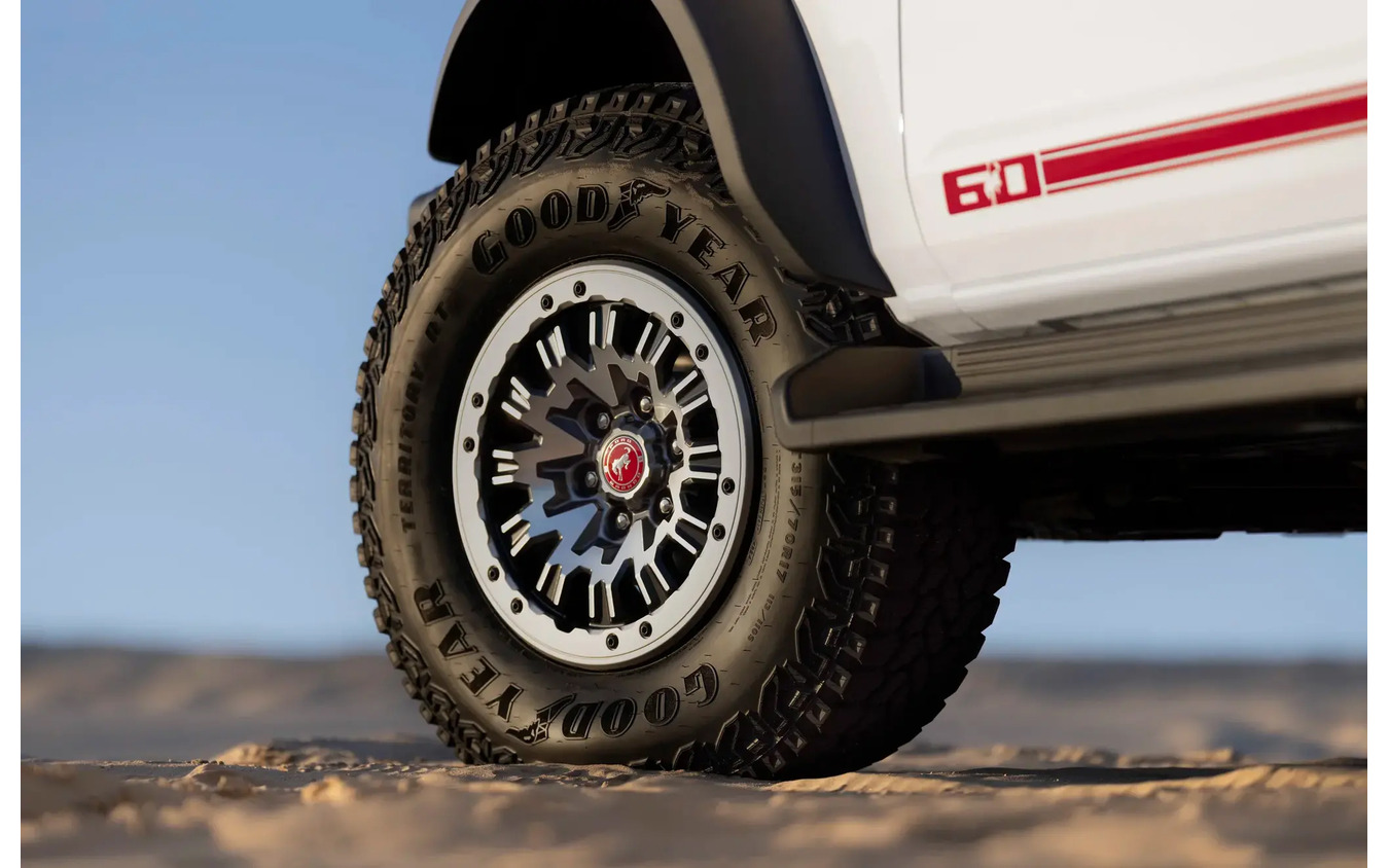 フォード「ブロンコ60周年記念パッケージ」