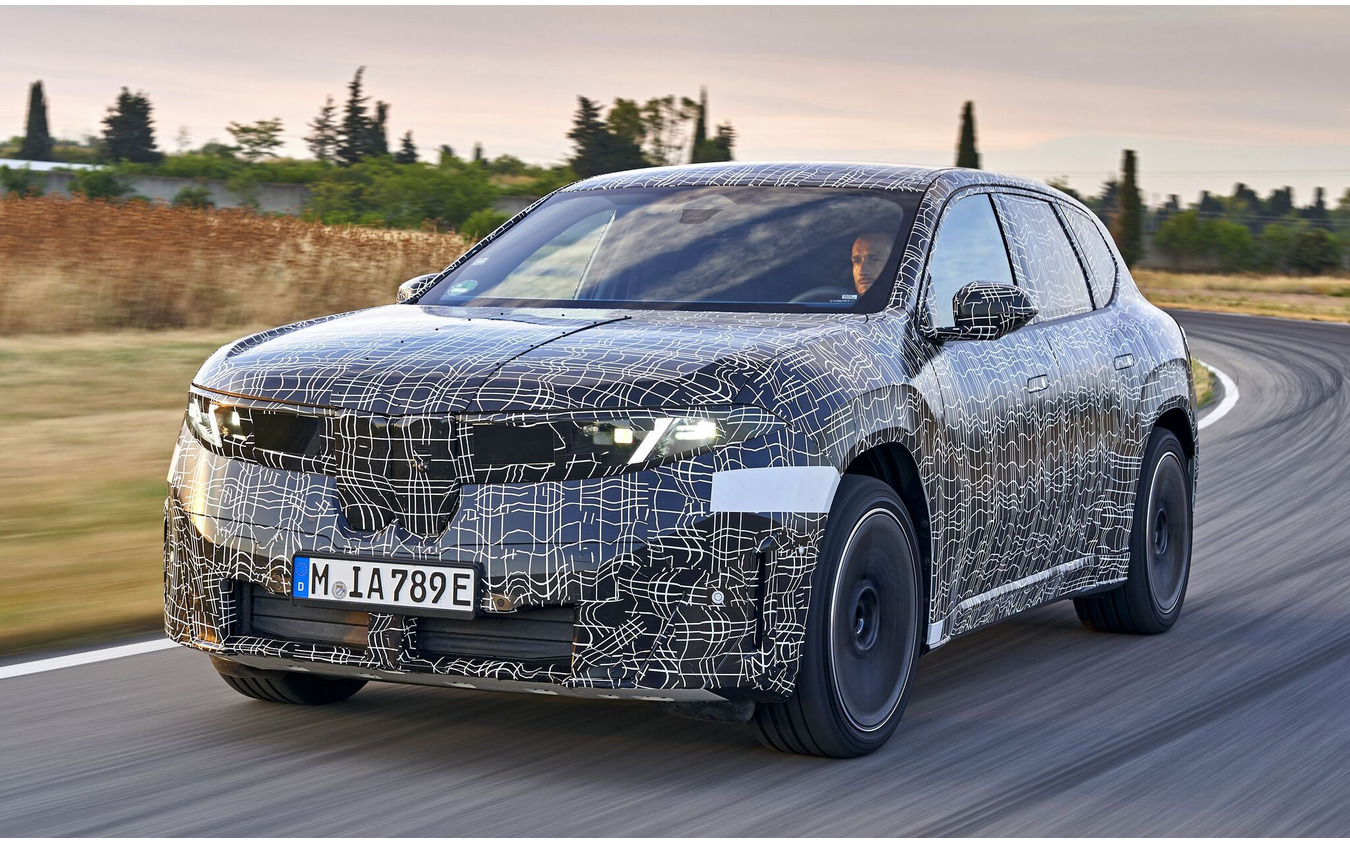 BMW『iX3』新型のプロトタイプ
