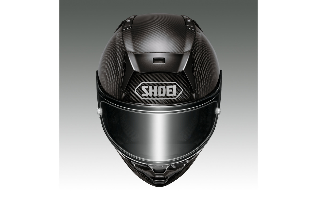際立つカーボンシェル! SHOEIがフラッグシップのフルフェイスモデル・X-Fifteenに『Carbon』モデルを追加