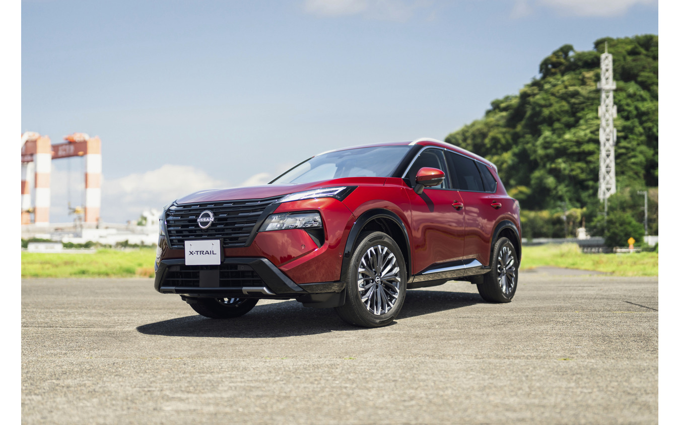 新型 日産 『エクストレイル』