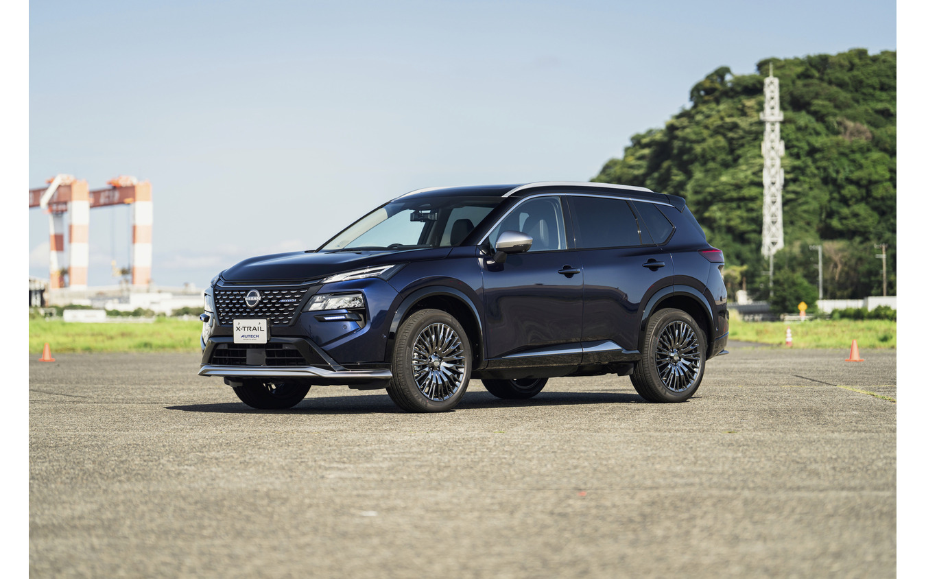 新型 日産「エクストレイル AUTECH SPORTS SPEC」
