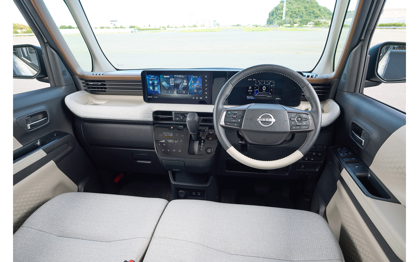 日産 ルークス 新型(ハイウェイスター Gターボ プロパイロットエディション)
