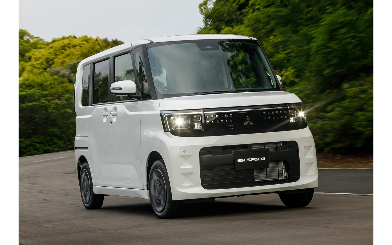 三菱 eKスペース 新型