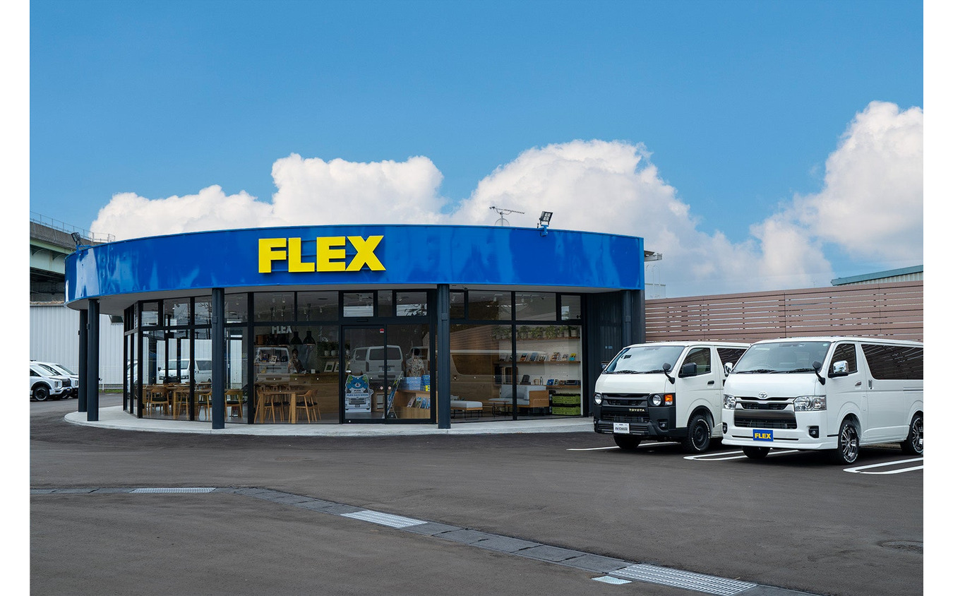 ハイエース専門店FLEX仙台店がリニューアルオープン