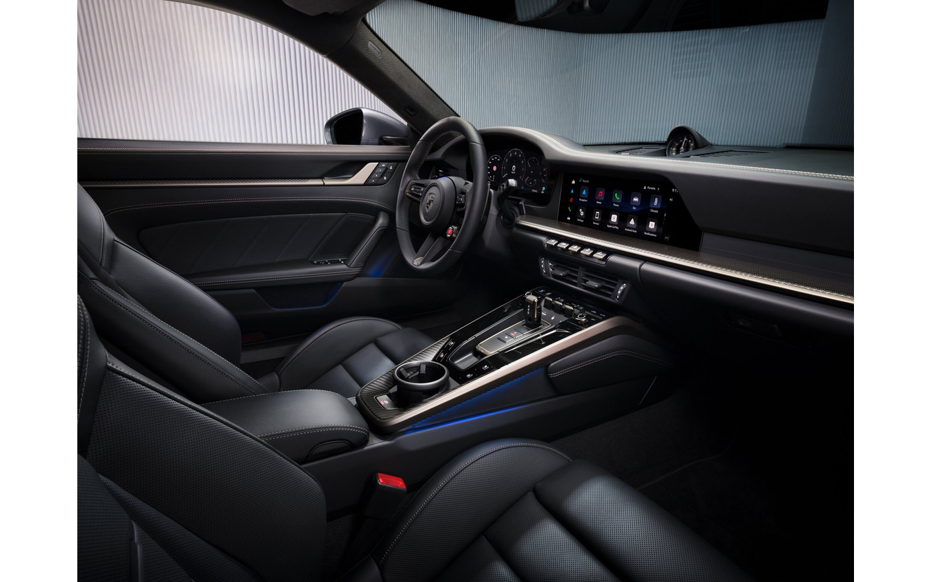 ポルシェ 911ターボS 新型