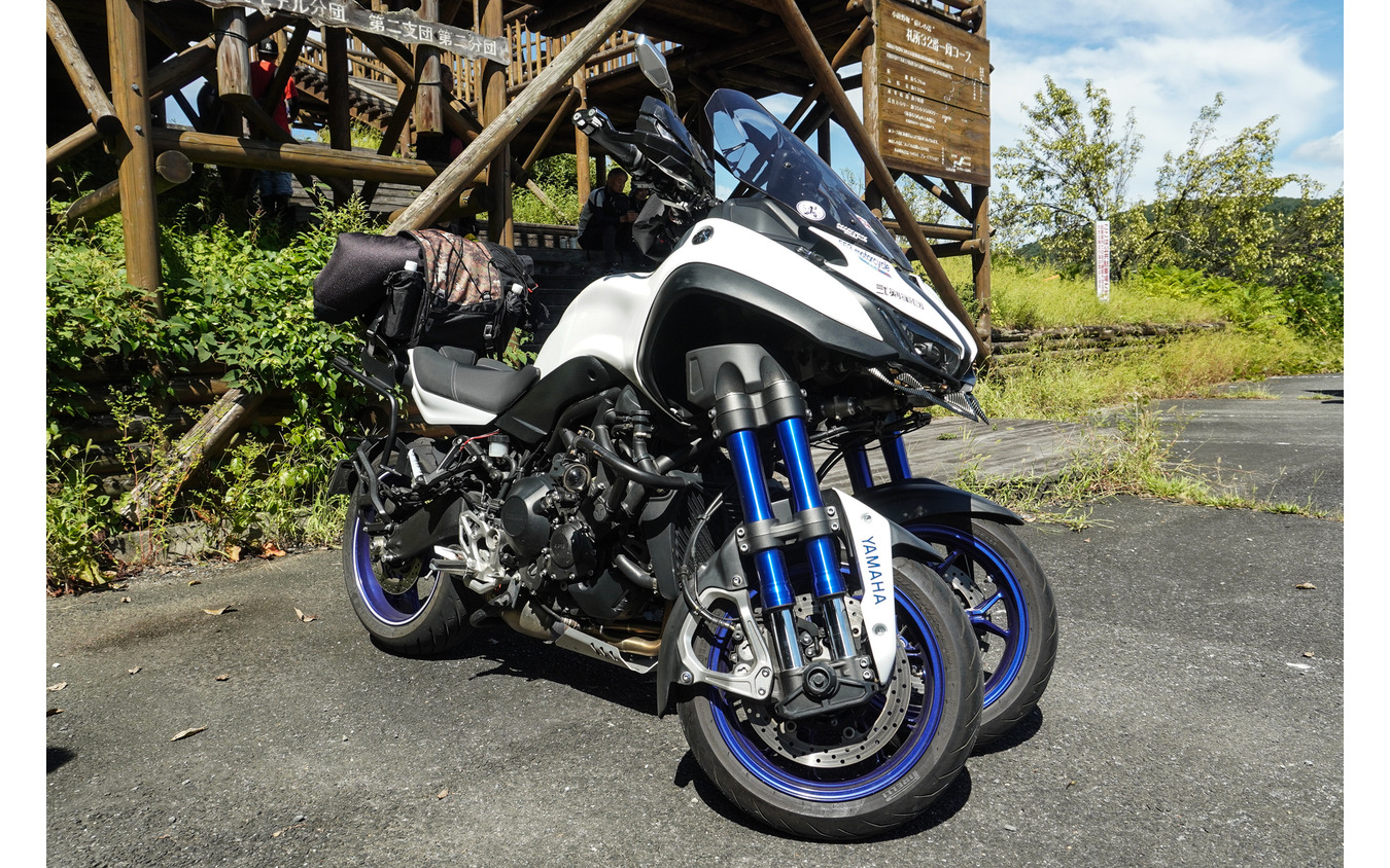 ナイケンミーティングを主催するオーナーの「白いナイケン」（My Yamaha Motor cafe）