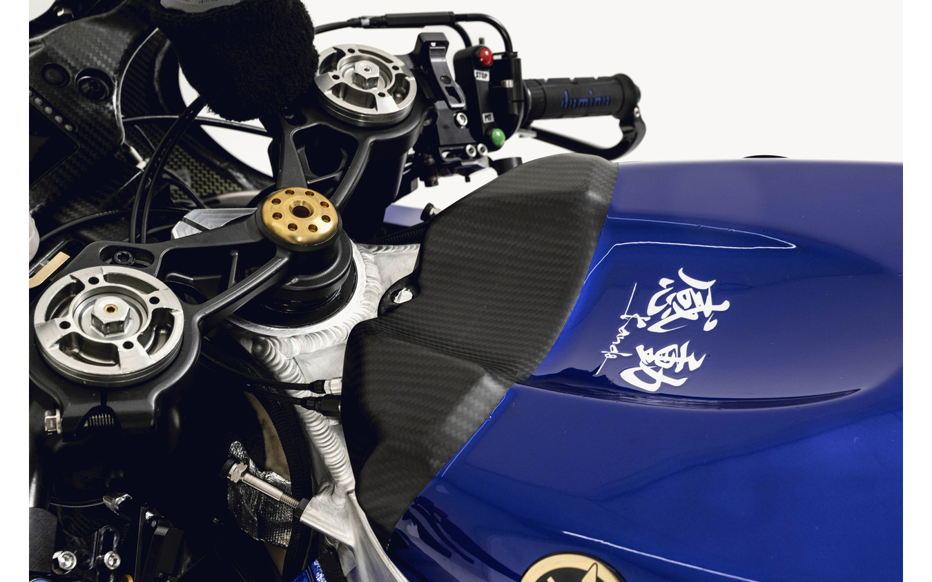 V4エンジンを搭載するヤマハ「YZR-M1」