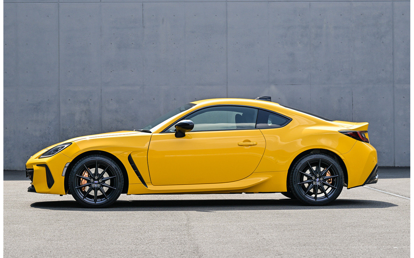 スバル BRZ STI Sport YELLOW EDITION