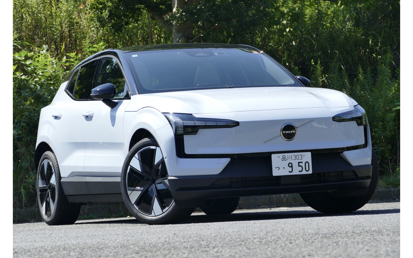 ボルボ EX30 Ultra Twin Motor Performance