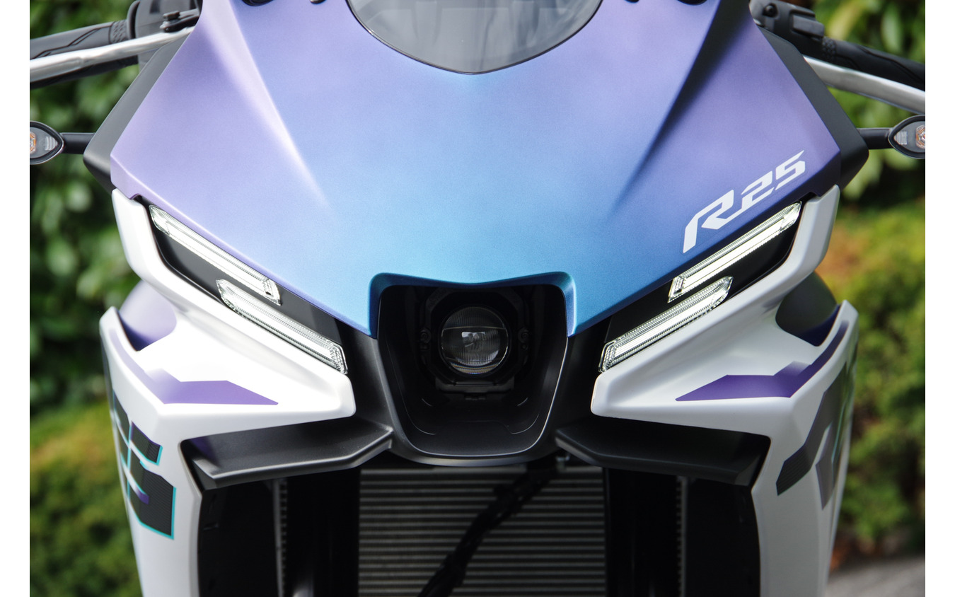 ヤマハ YZF-R25