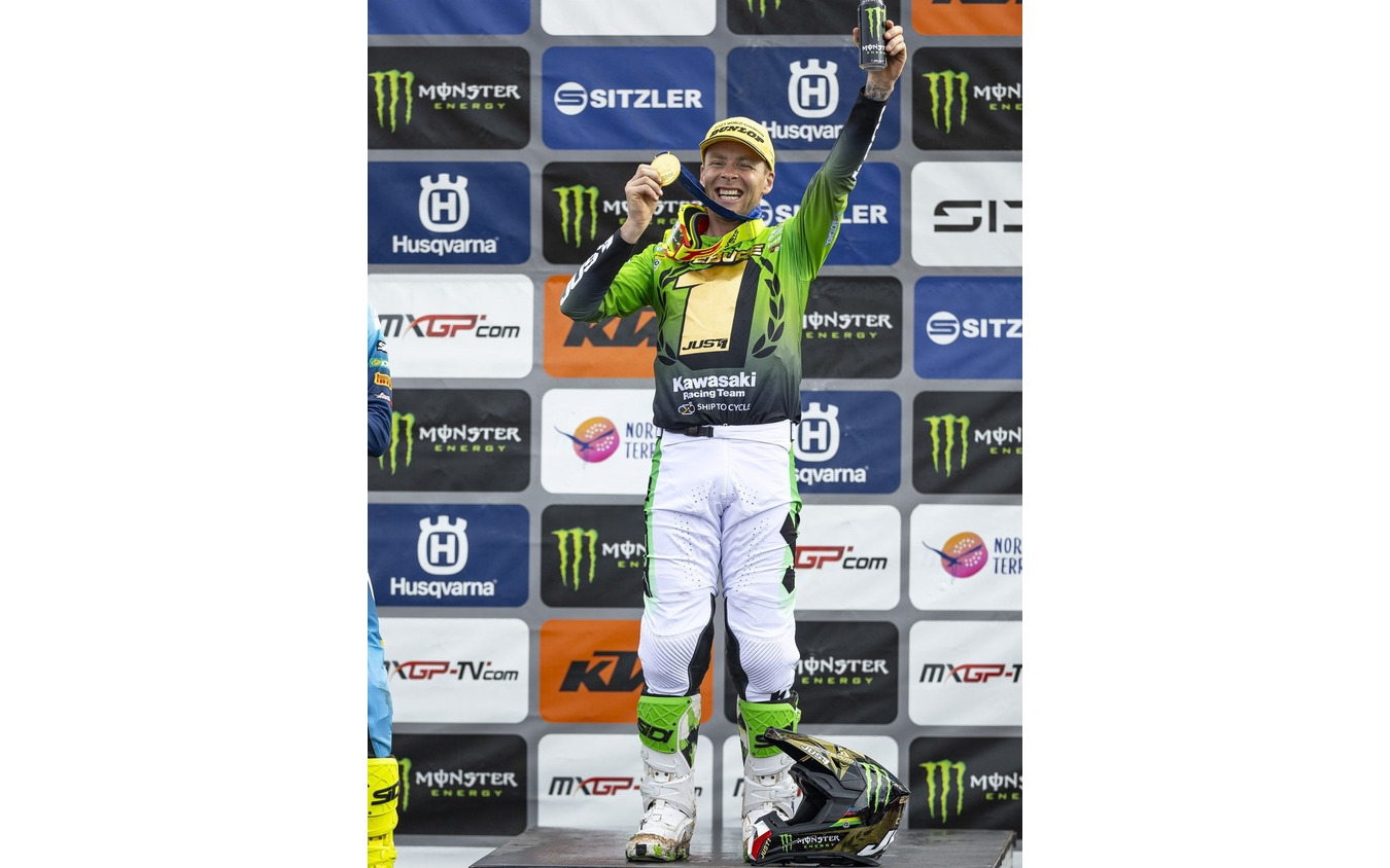 ロマン・フェーブル選手がモトクロス世界選手権(MXGP)のMXGPクラスでシリーズチャンピオンを獲得