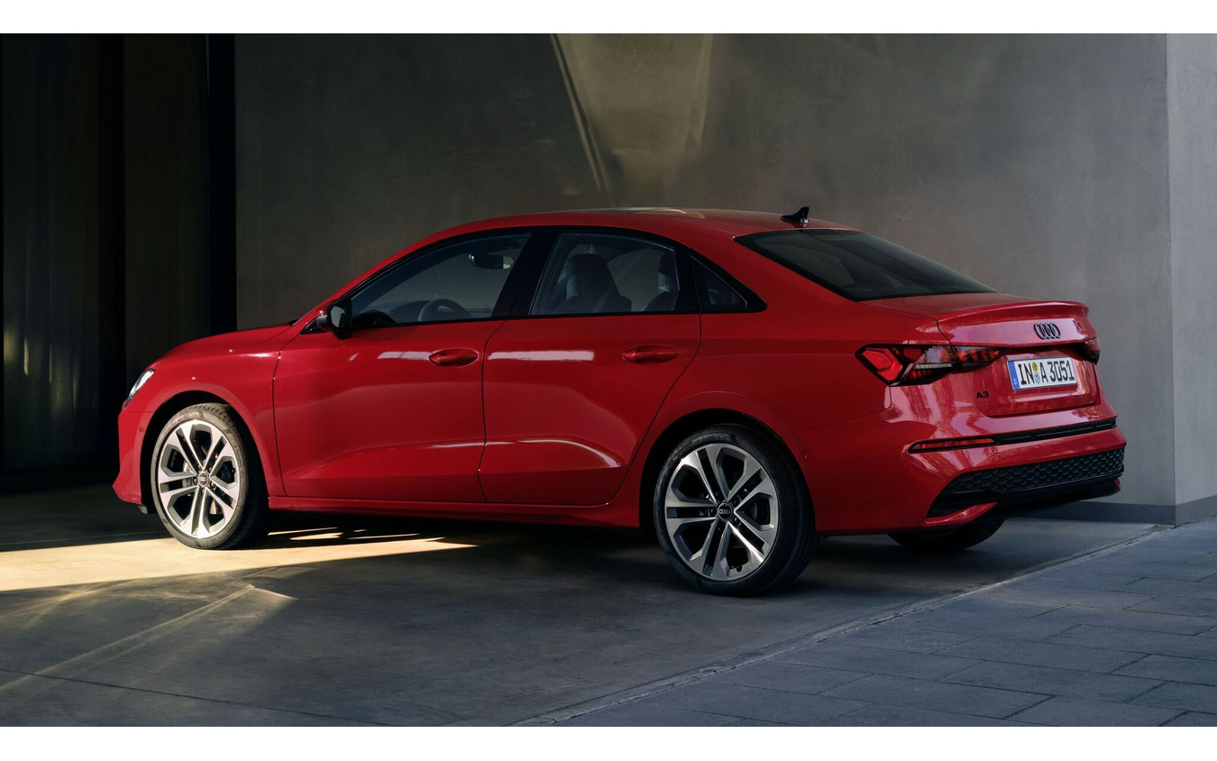 アウディ A3セダン 改良新型