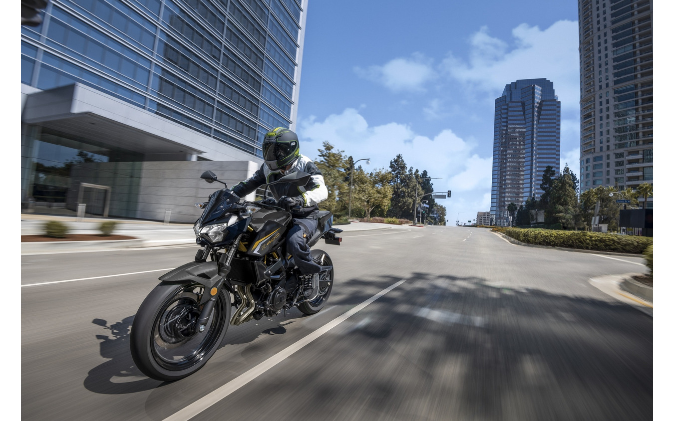 カワサキ Z400 2026年モデル