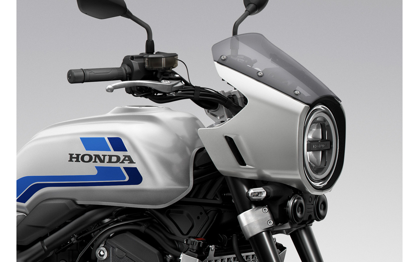 ホンダ CB1000F SE