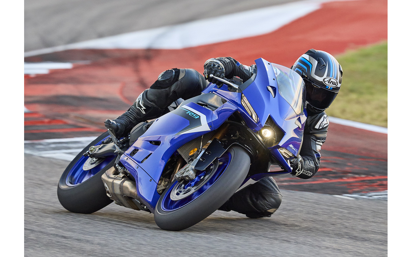 ヤマハ YZF-R9