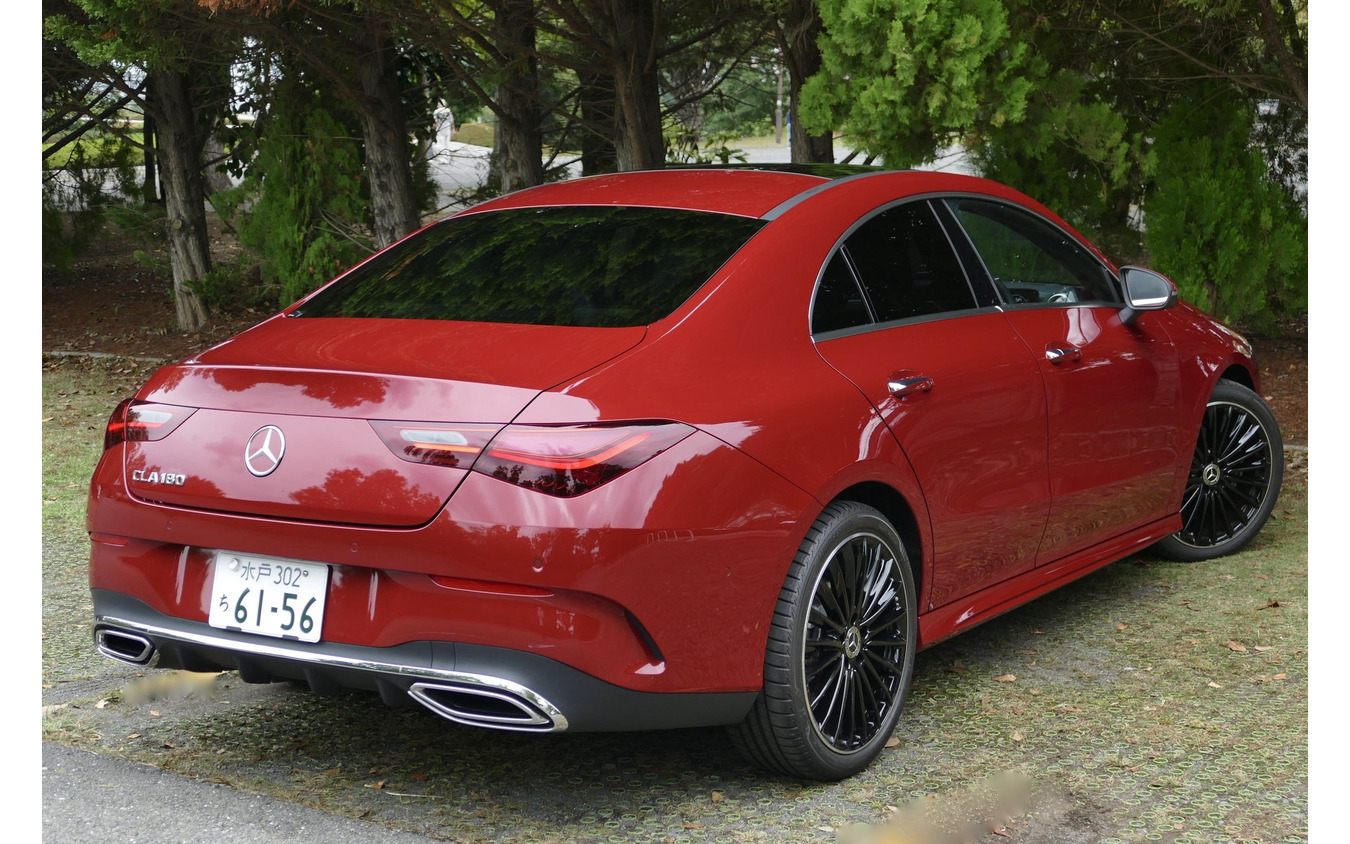 メルセデスベンツ CLA 180 Urban Stars