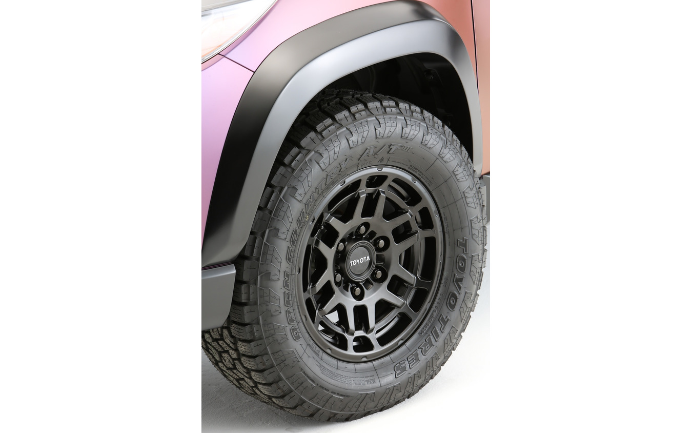 日本の山岳地帯からインスピレーション、コンセプトカー『カローラクロス那須エディション』が登場…SEMA2025