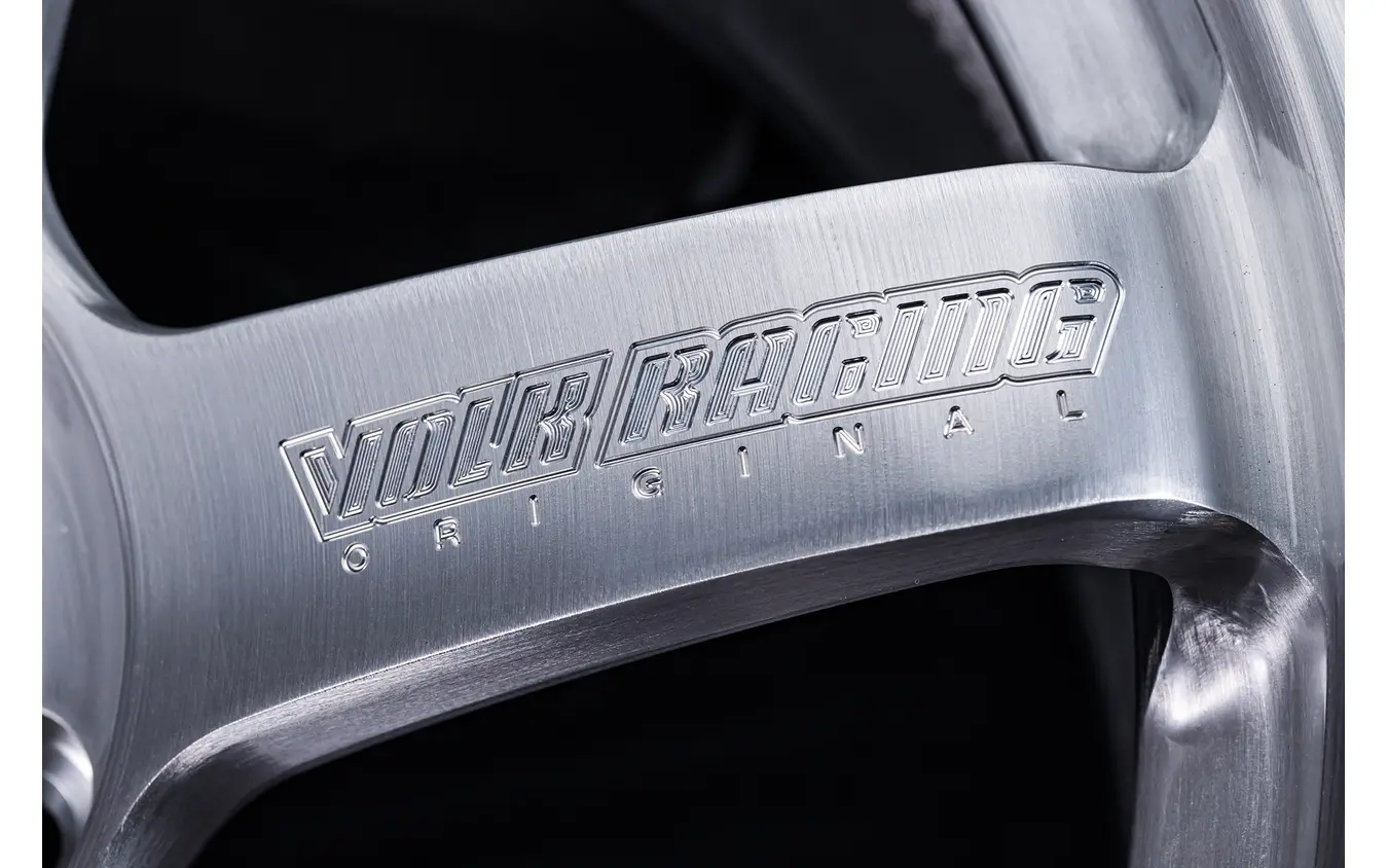 RAYS TE37 SAGA S-plus A.S.T.ブラッシュド