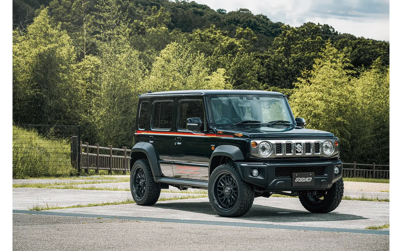 レイズ ホムラ 2x9L-RA セミグロスブラック × スズキ ジムニー ノマド