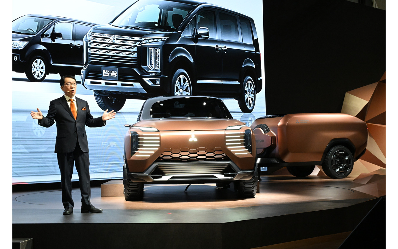 三菱自動車 加藤隆雄社長とエレバンス コンセプト（ジャパンモビリティショー2025）