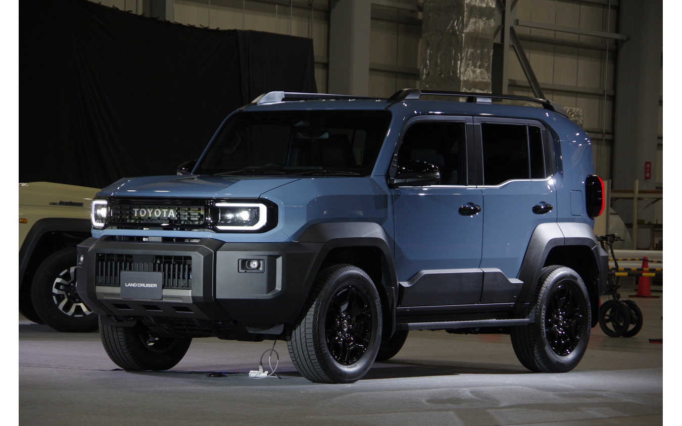 トヨタ ランドクルーザーFJ