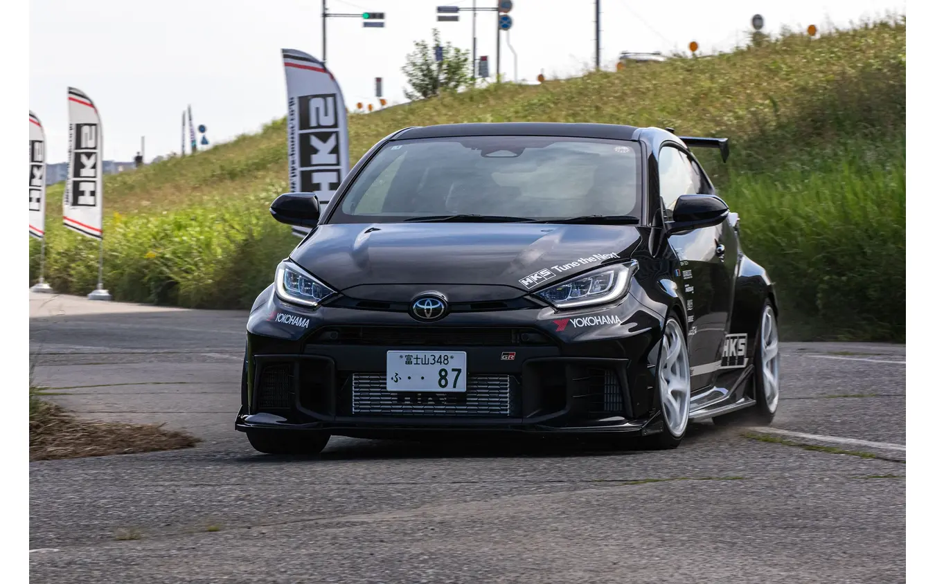 HKS × TOYOTA GR YARIS