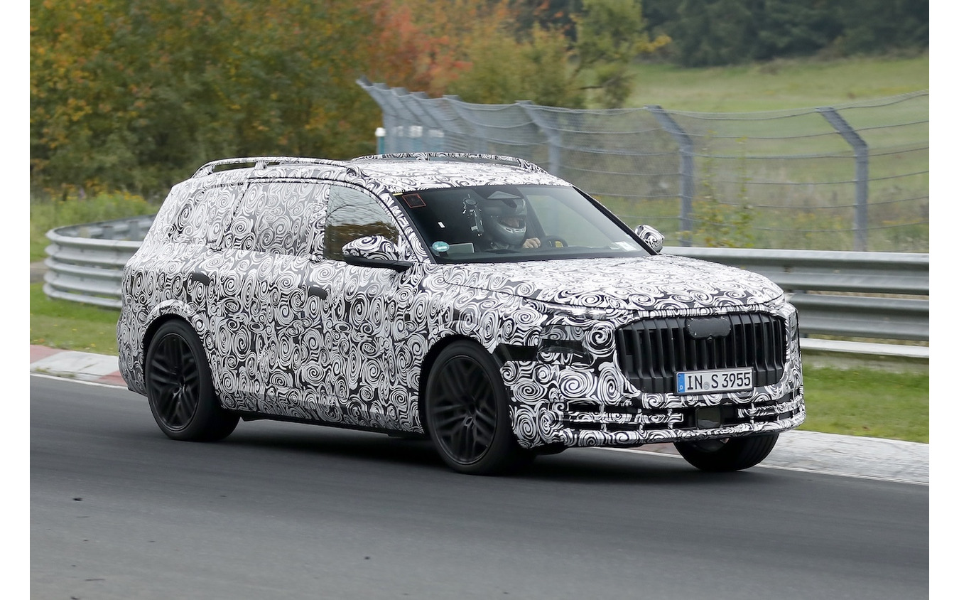 アウディ Q9ホルヒ のプロトタイプ