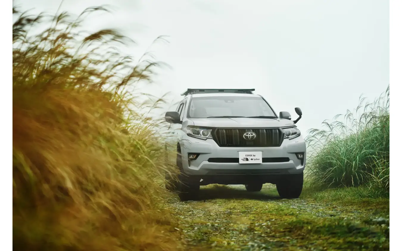 トヨタ・ランドクルーザー・プラド「NEWSCAPE」