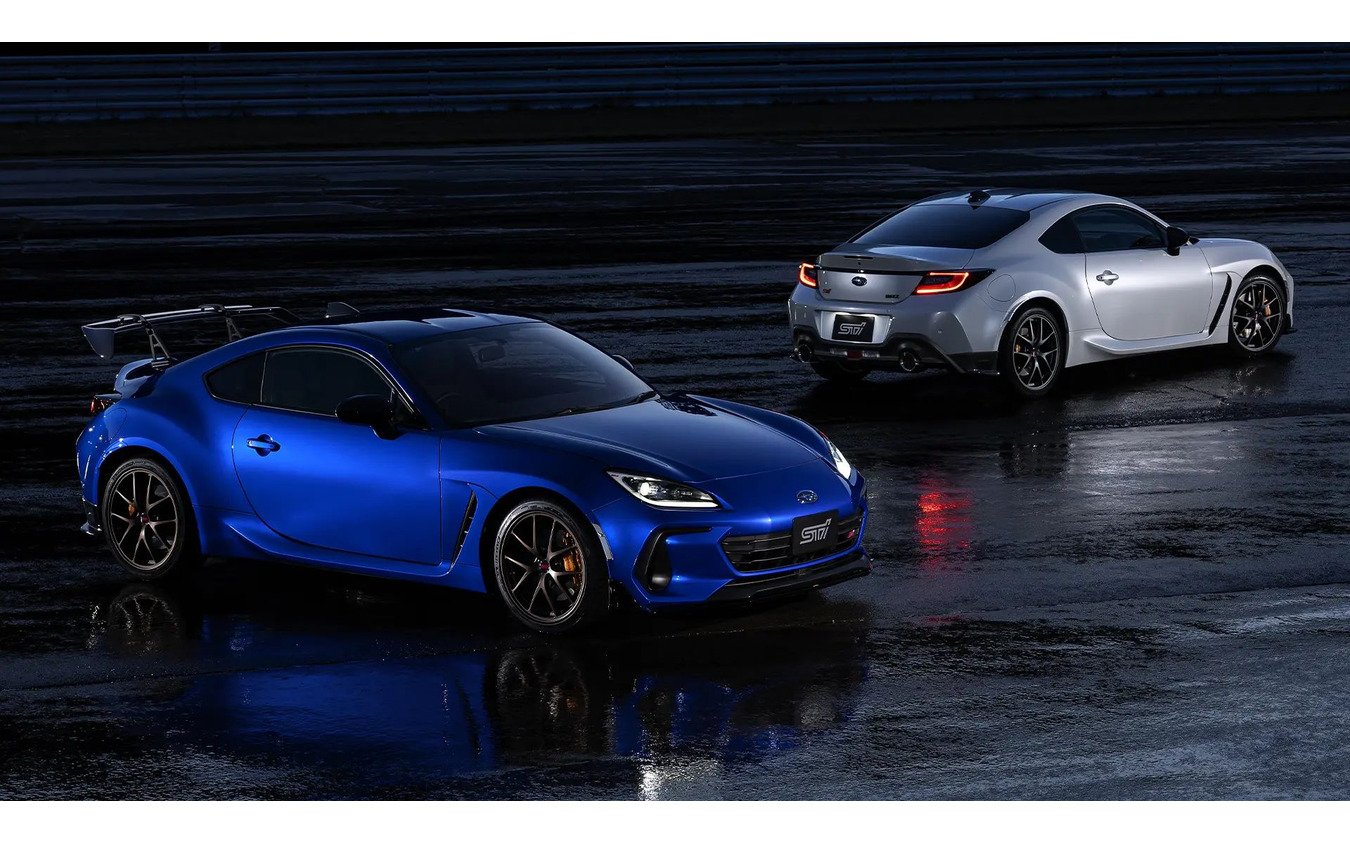 スバル BRZ の「STI Sport TYPE RA」