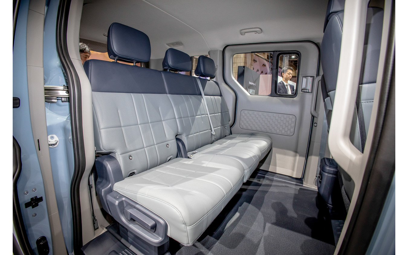 キア PV5パッセンジャー（ジャパンモビリティショー2025）