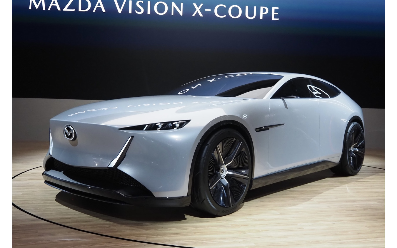 マツダ・ビジョン・クロスクーペ（ジャパンモビリティショー2025）
