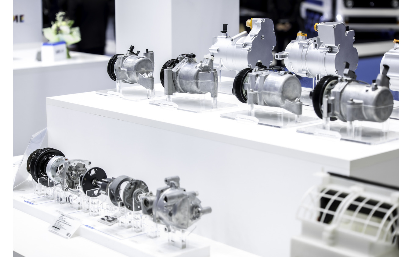 ジャパンモビリティショー2025、ハイリマレリの展示