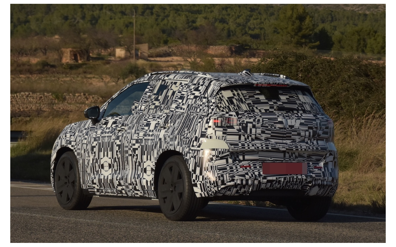 VW ID.クロス 市販型のプロトタイプ