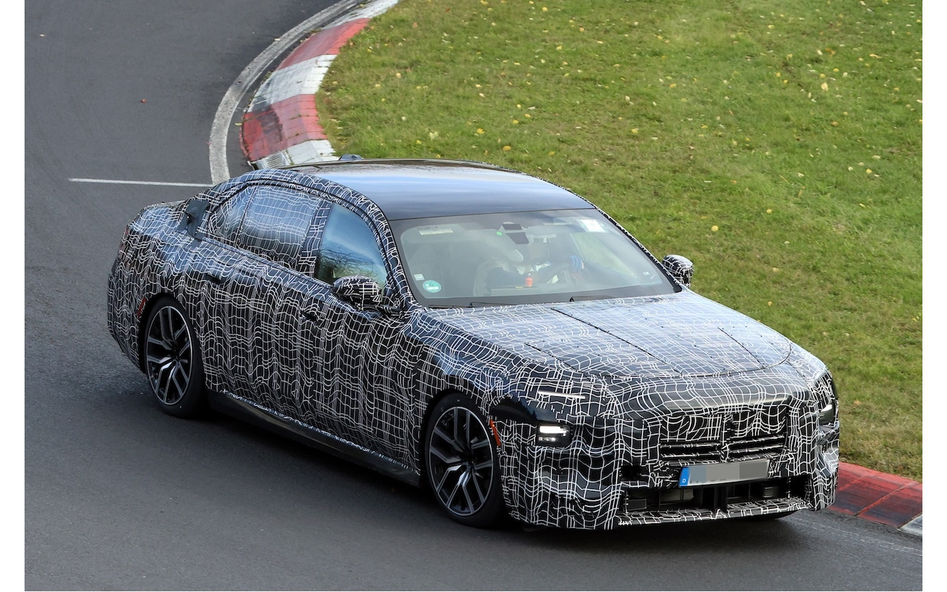 BMW 7シリーズ 改良新型のプロトタイプ