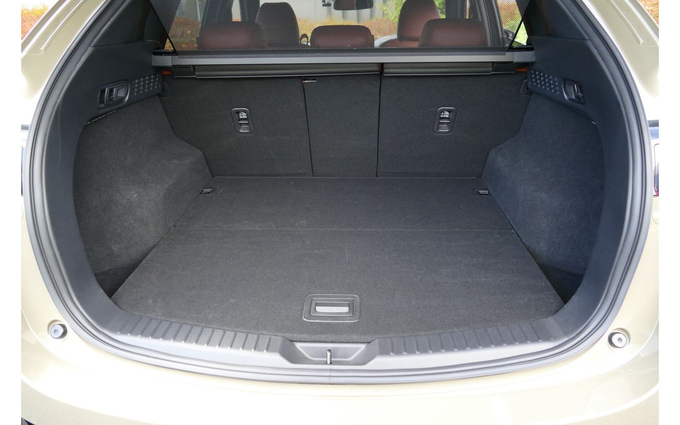 マツダ CX-5 XD Retro Sports Edition