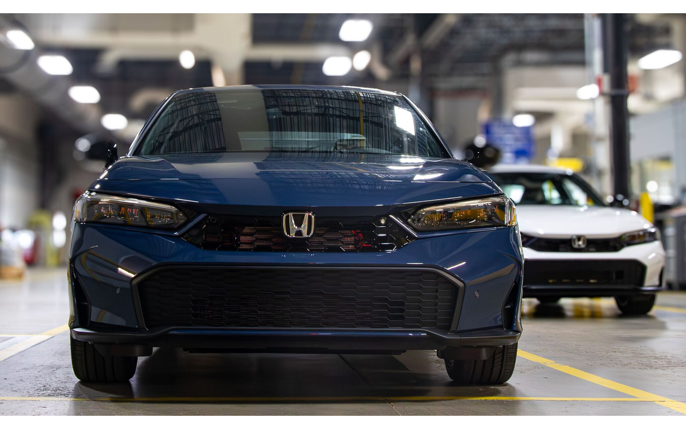 ホンダのカナダ工場で生産されるシビック・ハイブリッド（参考画像）