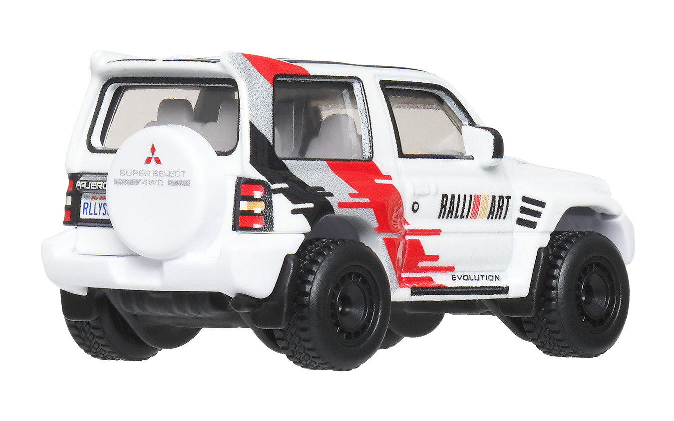 三菱 パジェロ エボリューション（11月29日発売）