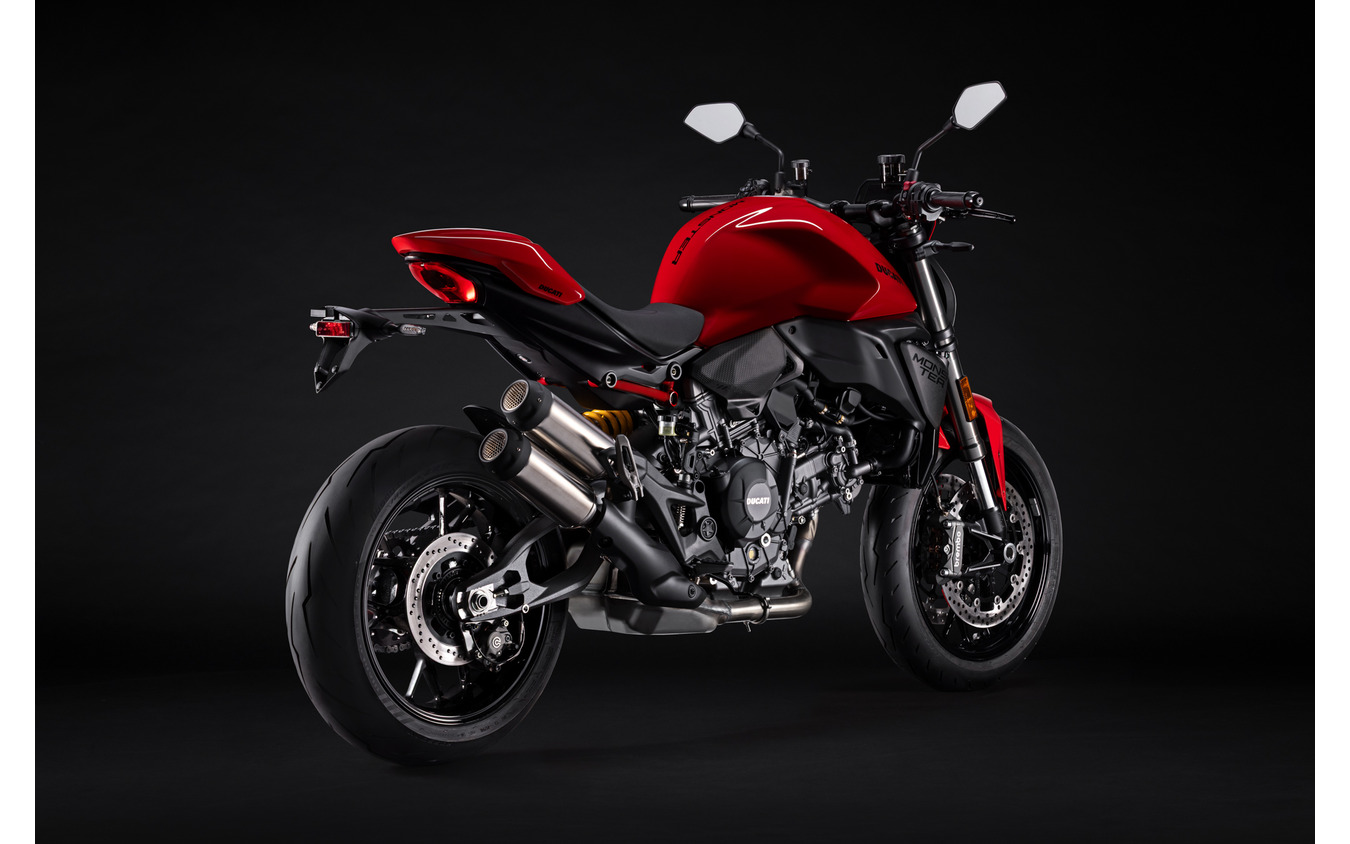 ドゥカティ モンスタープラス 新型