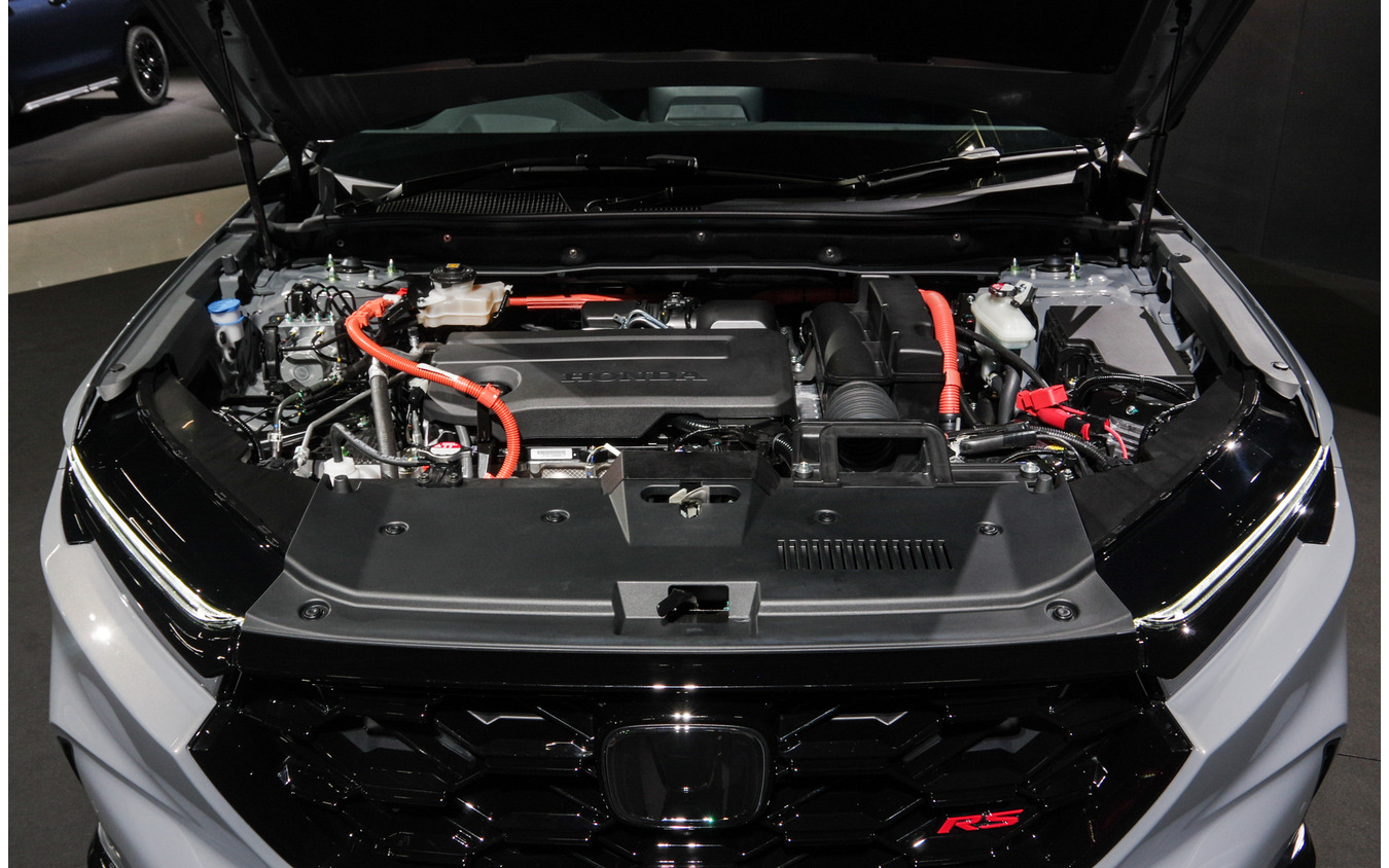 ホンダ CR-V e:HEV RS ブラックエディション