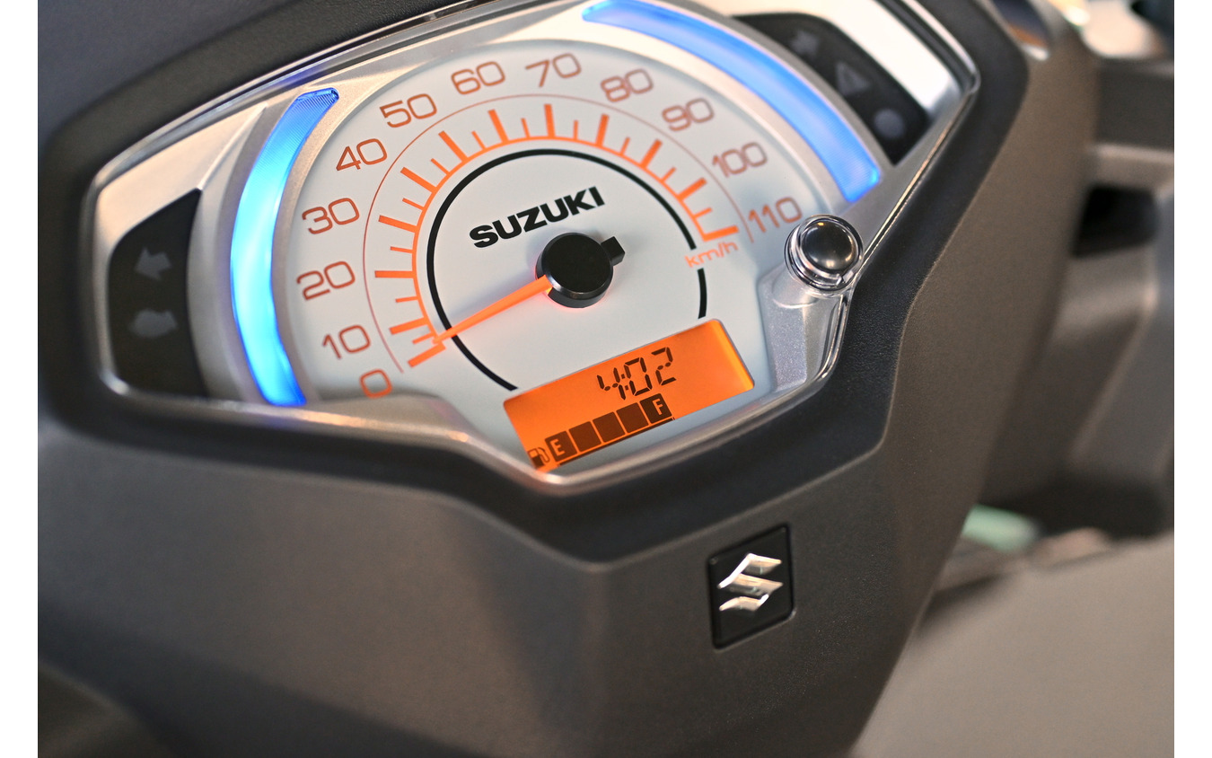 スズキ アドレス125