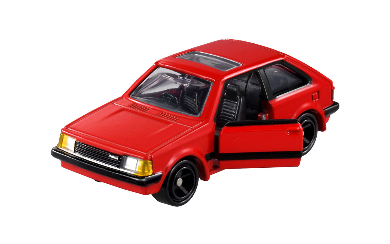 トミカREBORN マツダ ファミリア 1500XG