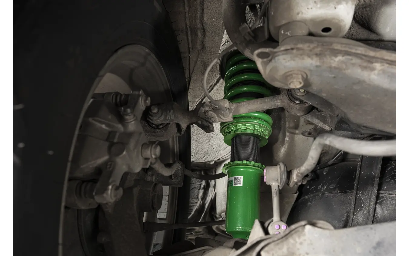 車高アップは乗り心地が悪いは昔の話？ TEINがクロスロードで証明した最適解～カスタムHOW TO特別編～