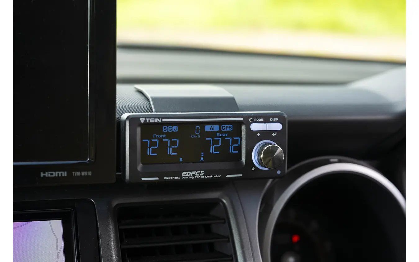 車高アップは乗り心地が悪いは昔の話？ TEINがクロスロードで証明した最適解～カスタムHOW TO特別編～