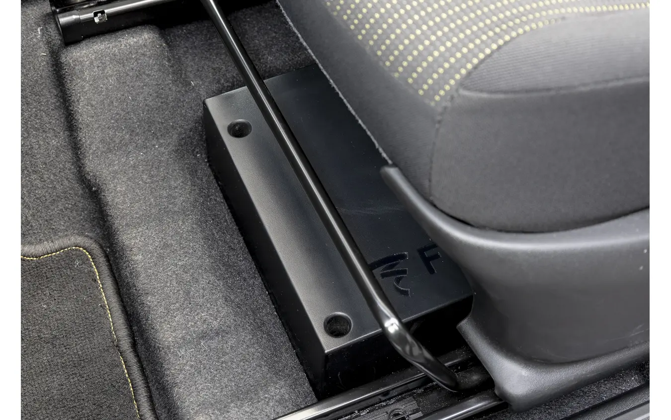 加工いらずで別次元の音へ！ FOCAL/BEWITHのジムニー専用キットを徹底試聴