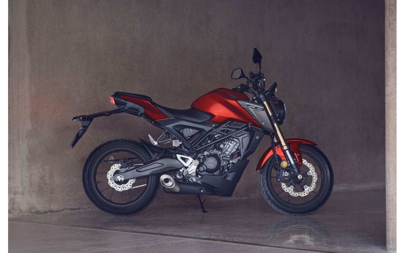 ホンダ CB125R の2026年モデル（欧州仕様）