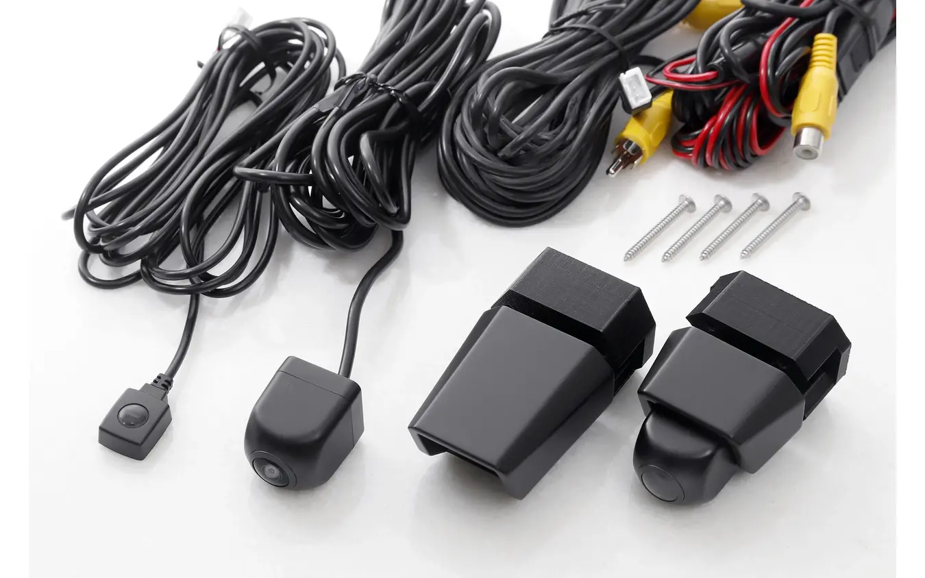 データシステムのマルチVIEWフロントカメラはジムニー、シエラ、ノマドに対応する