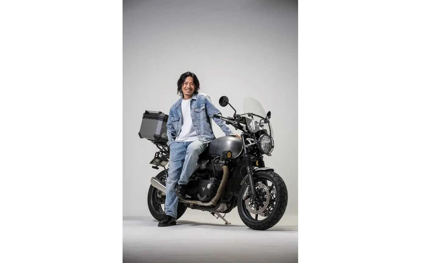 ”相棒”のSPEED TWIN とのツーショット