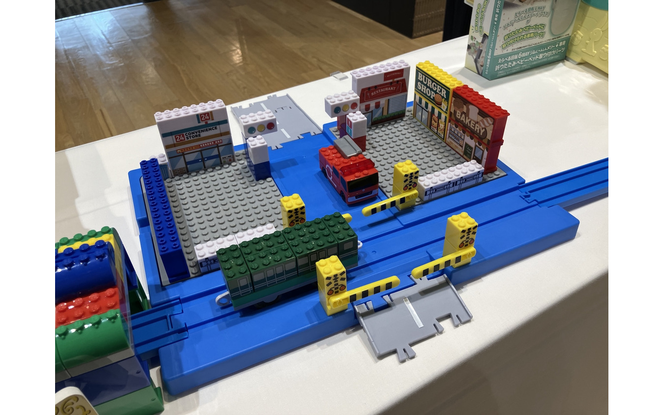 トミカ・ブラレールブロック のりものブロックタウンボックス